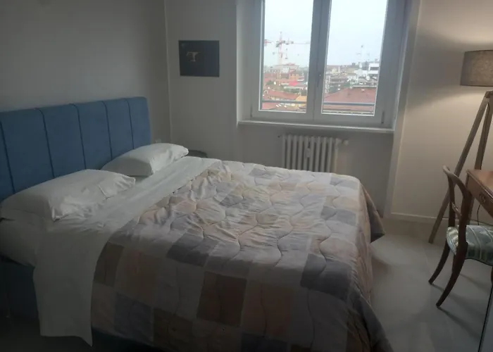 Corso Lodi 6 Milano Porta Romana - Bellissimo Nuovo Appartamento Con 2 Camere Da Letto E Due Bagni - Beautiful Newly Decorated 2 Bedrooms 2 Bathrooms With Free Parking Per Selected Qualifying Rate - Metro Subway Porta Romana 6 Minutes To Duomo Cathed