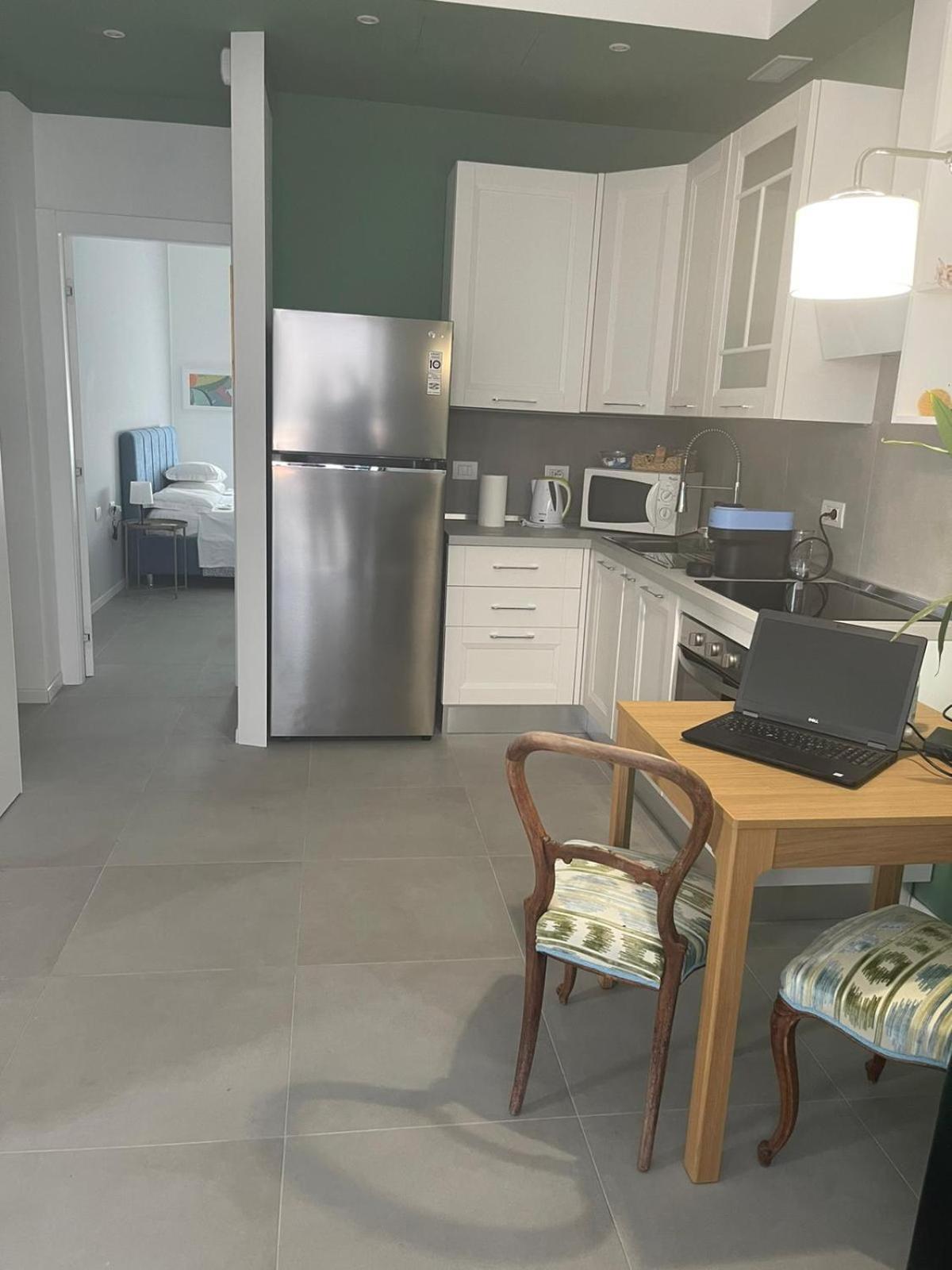 Corso Lodi 6 Porta Romana - Bellissimo Nuovo Con 2 Da Letto E Due Bagni - Beautiful Newly Decorated 2 Bedrooms 2 Bathrooms With Free Parking Per Selected Qualifying Rate - Metro Subway Porta Romana 6 Minutes To Duomo Cathed *